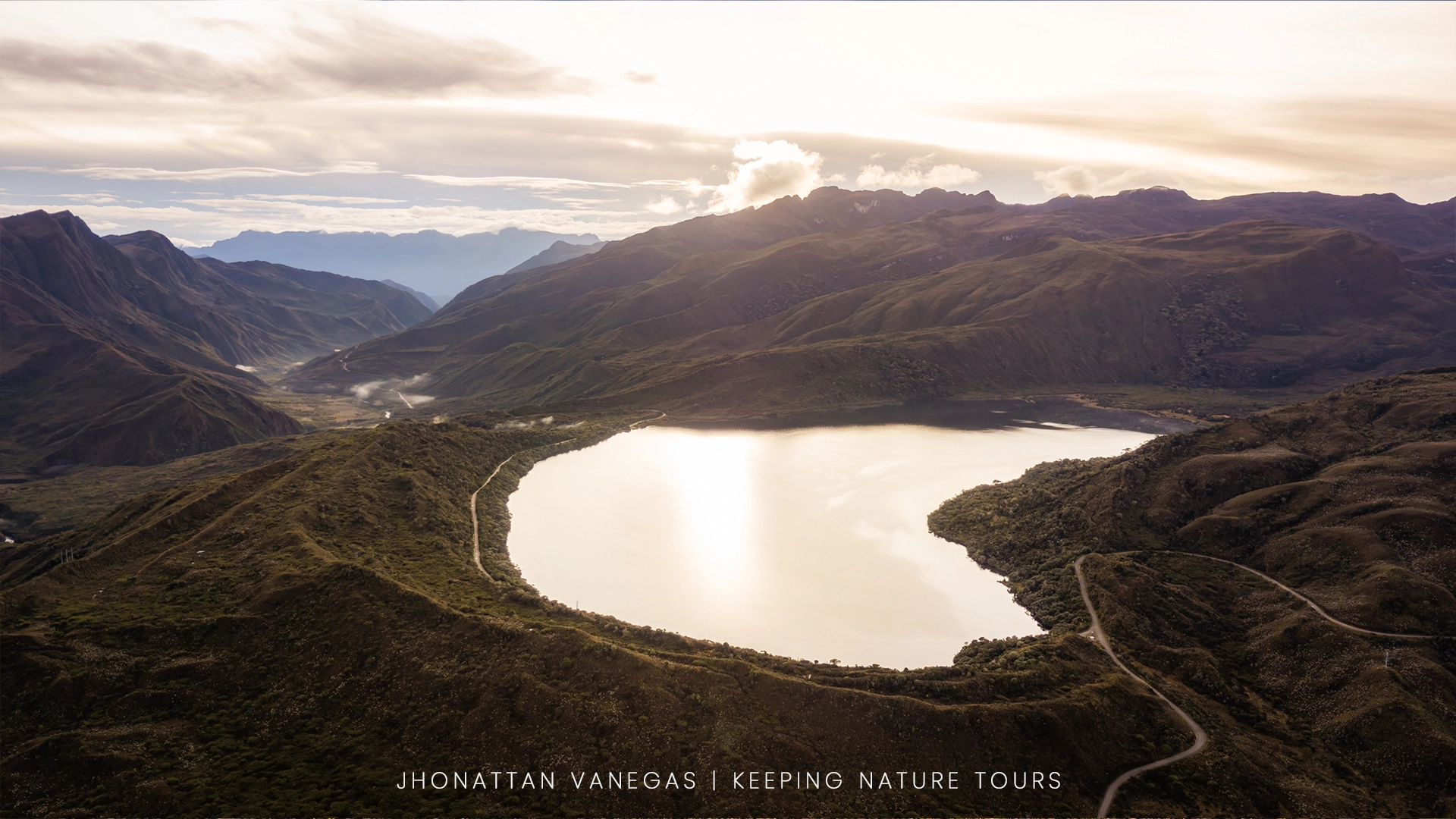 Wildlife photograph by Jhonattan Vanegas, landscape